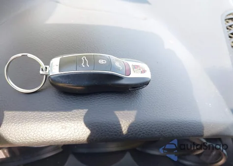 2012 Porsche Cayenne Hybrid S from USA, damaged, VIN WP1AE2A20CLA92424